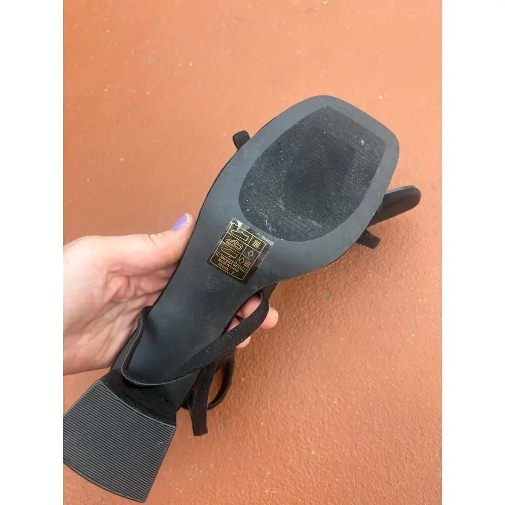 ✨2/$30✨ Lulus Sedna Black Suede Square Toe Heels Size 9 Ankle Strap Chunky Block